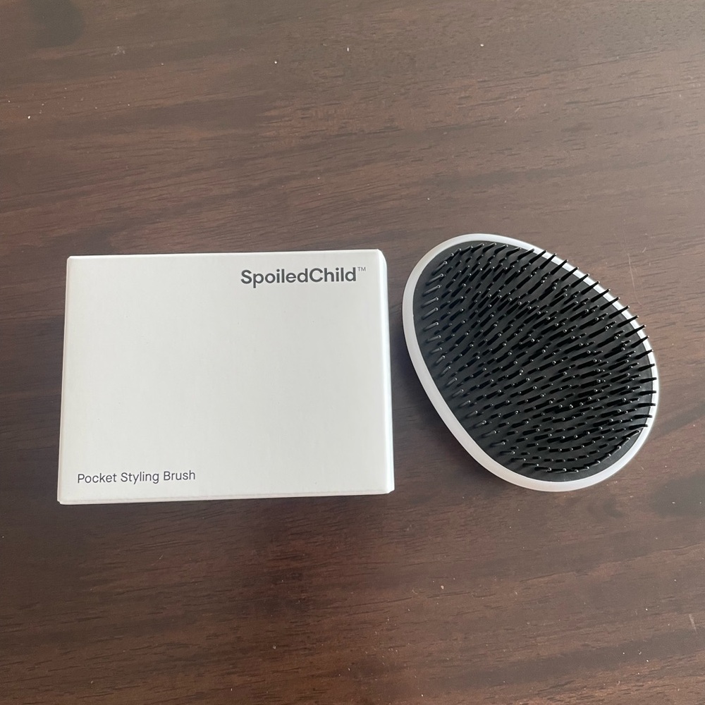 Spoiled Child Pocket Brush